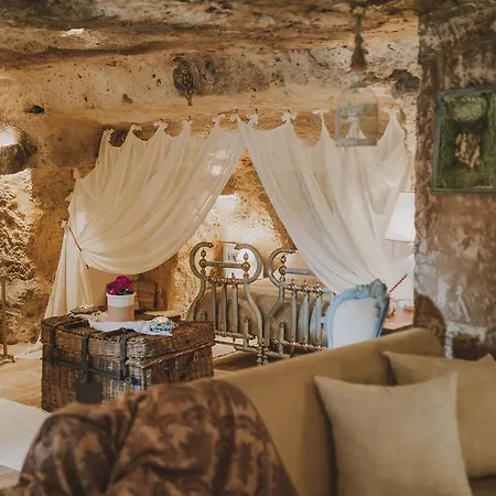 Masseria Montenapoleone * Fasano