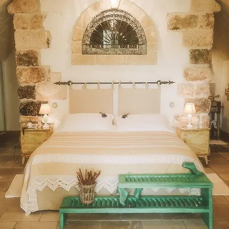 Masseria Montenapoleone * Fasano